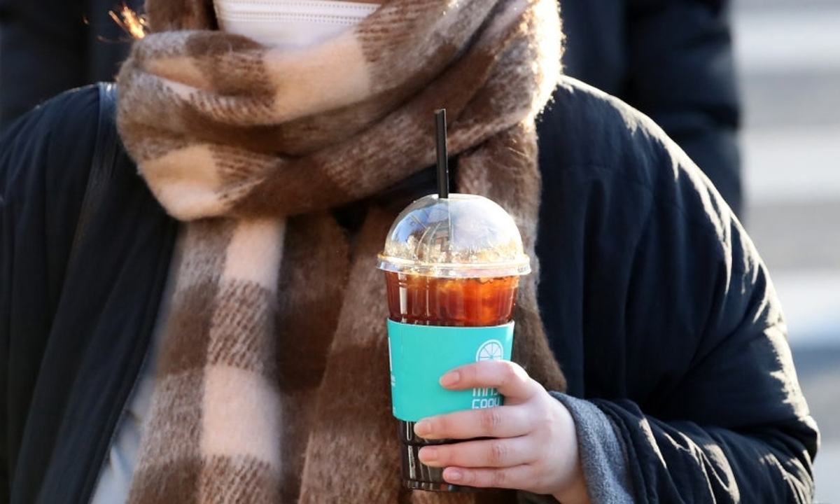 추운 날에도 ‘아아’ 당기는 당신?…몸이 보내는 침묵의 경고