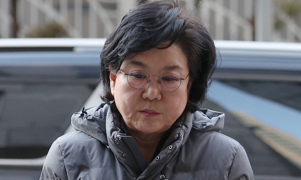 이혜훈, '부정 청약' 의혹 확산… 조국도 자진 사퇴 압박