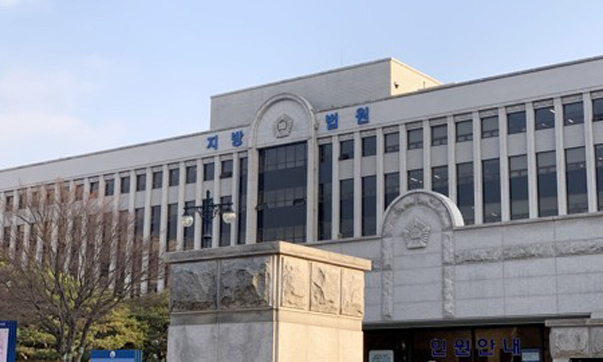 “사업 편의 봐달라” 뇌물 혐의 국회의원 전 보좌관, 1심 무죄