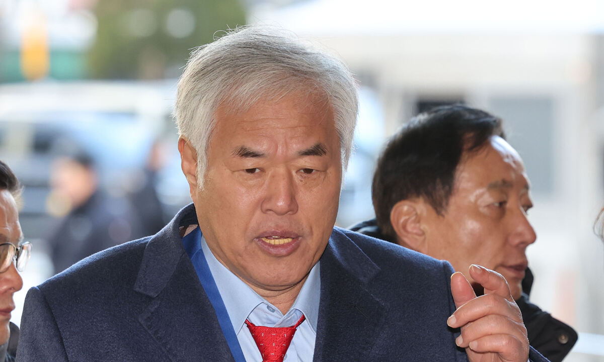 전광훈 “서부지법 난동 사태 때 자고 있었다”…첫 재판서 혐의 부인