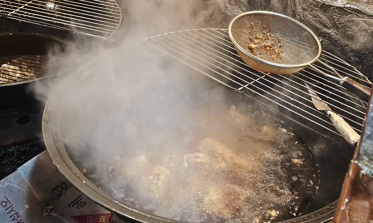 염지 안해 담백한 옛날 통닭… 어릴적 따뜻한 추억 소환 [김동기 셰프의 한그릇]