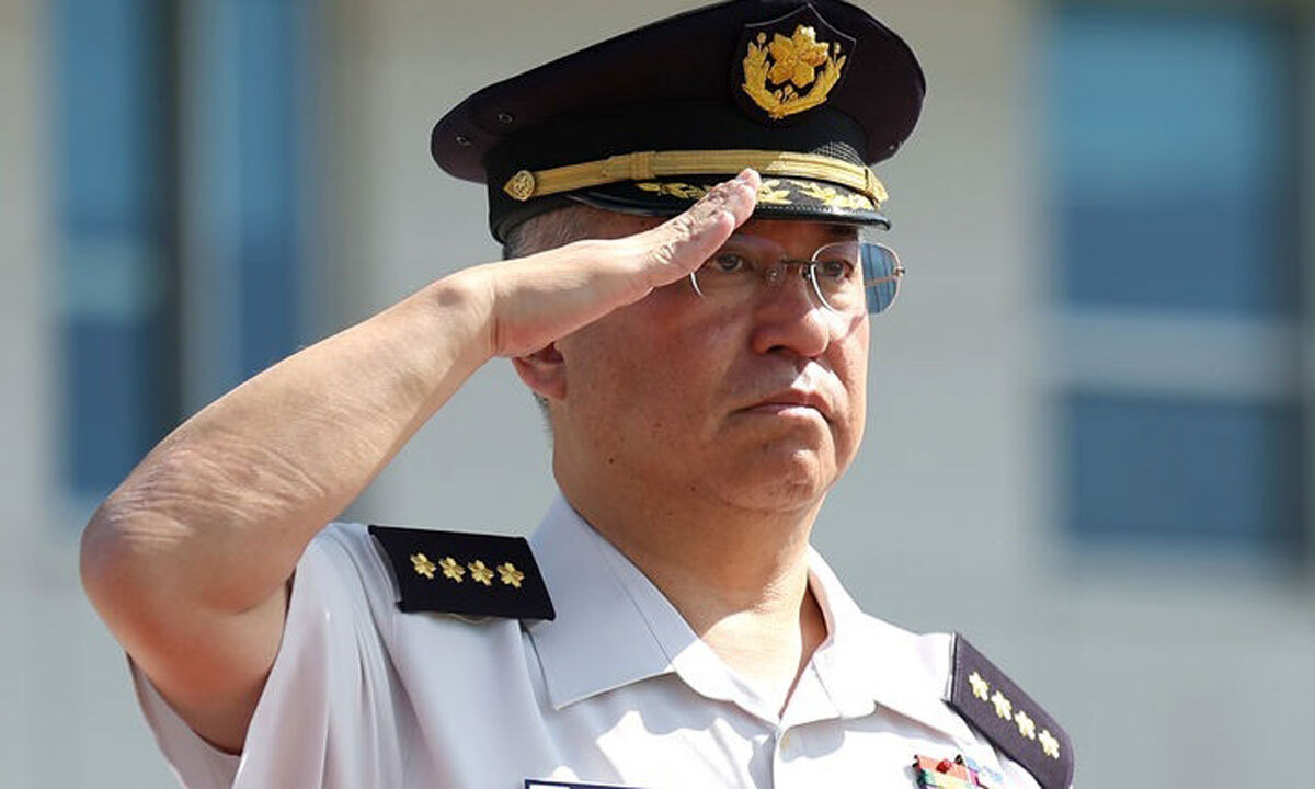 日 통합 사관학교장에 전직 합참의장 [김태훈의 의미 또는 재미]