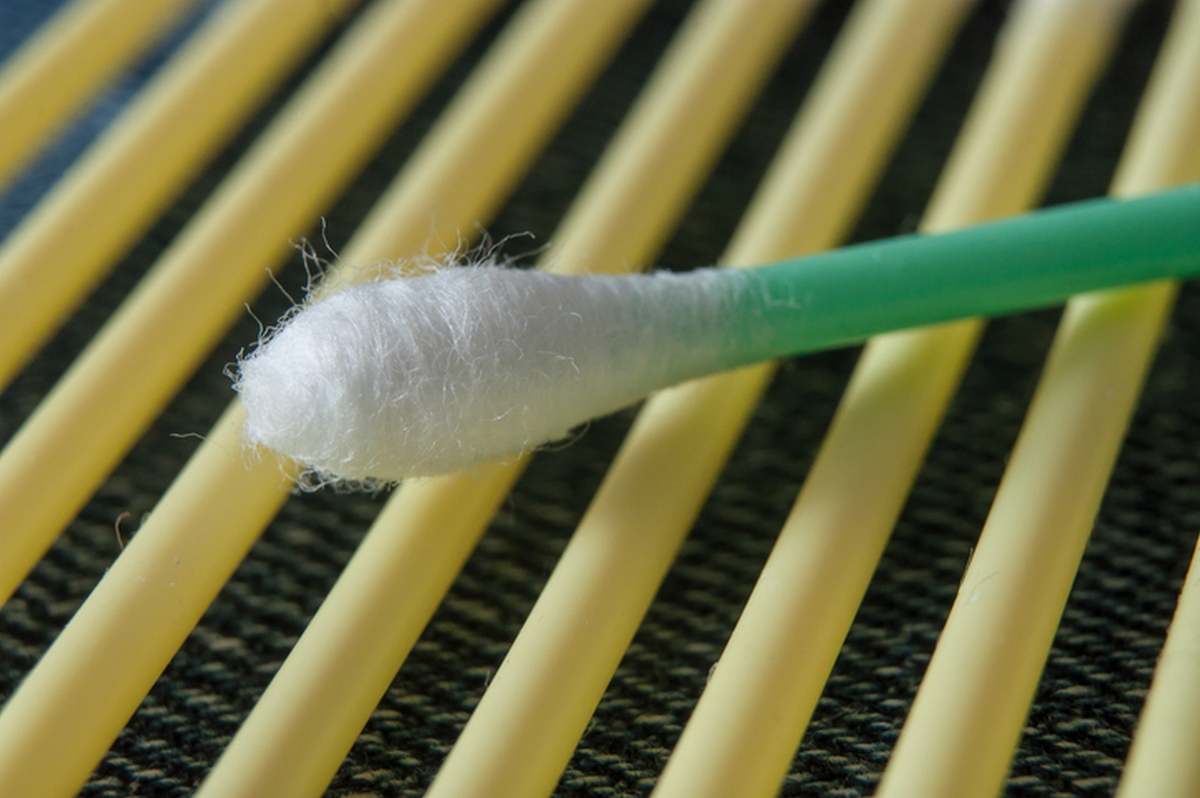 “치매 관리비 연 3000만원”…매일 버리던 귀지, 몸이 보내는 마지막 경고