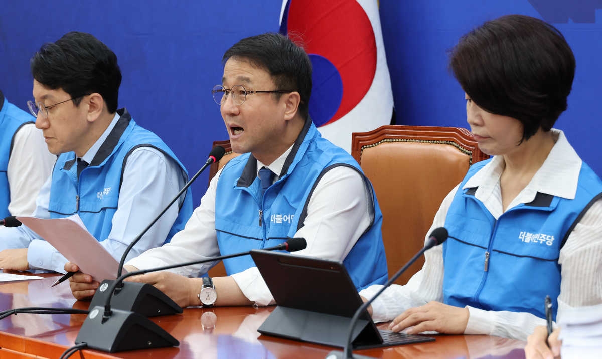 공식 선거운동 시작…다시 ‘내란 심판론’ 꺼내든 민주당 [6·3의 선택]