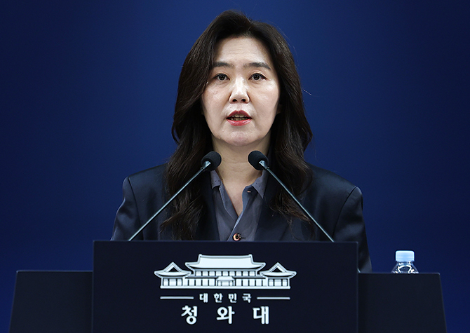 청와대 “이스라엘, 한국 국민 2명 즉시 석방…높이 평가”