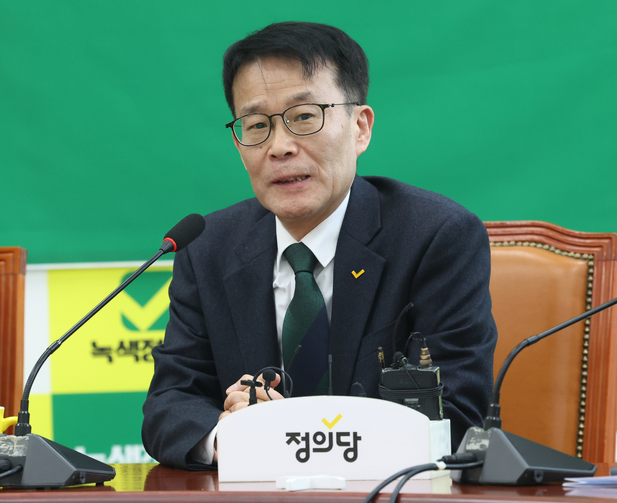 정의당 신임 대표에 양경규 전 의원…“대중적 진보정당 만들겠다”
