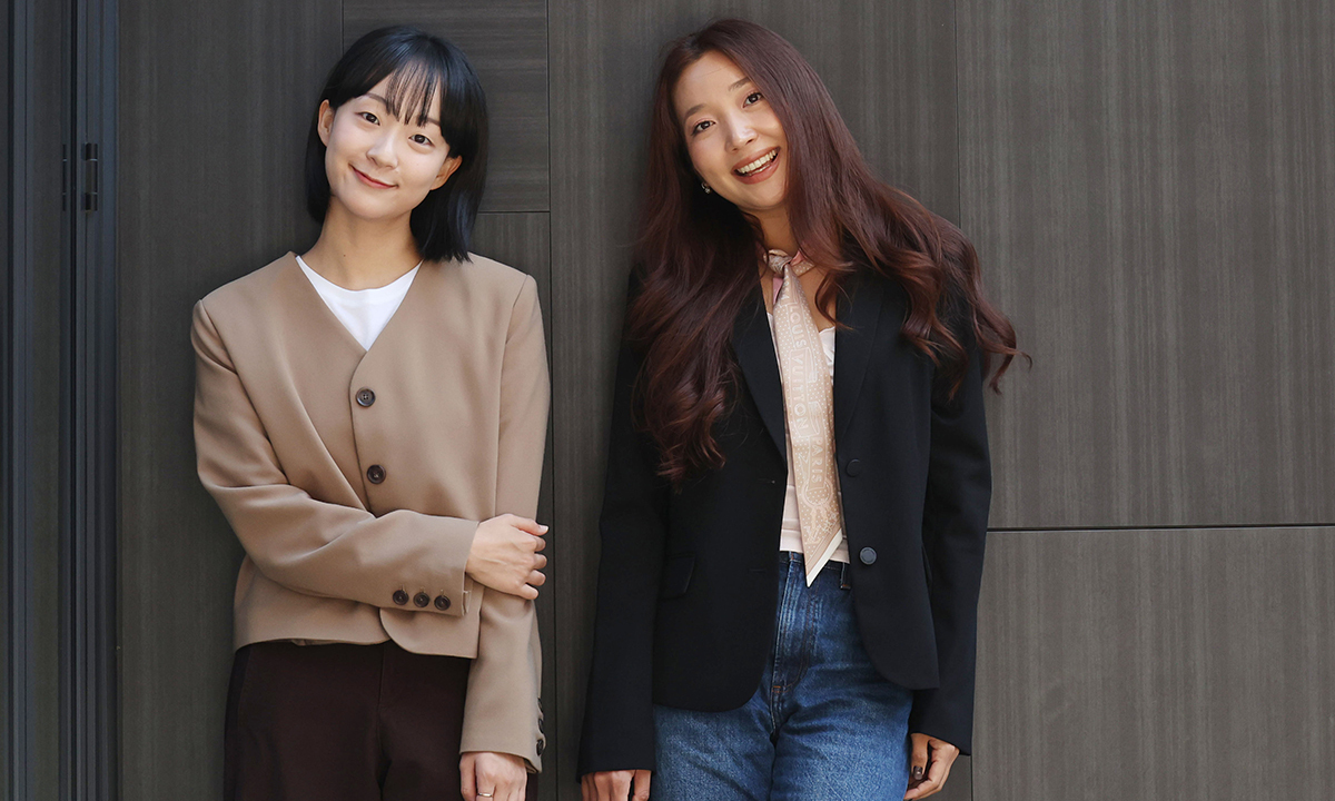 연극 ‘극장은 달린다’ 소리꾼 전지원·고려인 4세 이사샤… 고려극장 94년 실화 들고 중앙아시아 3개국 순회 [인터뷰]